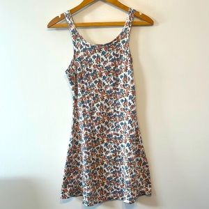 Jumping up A line floral dress size Small